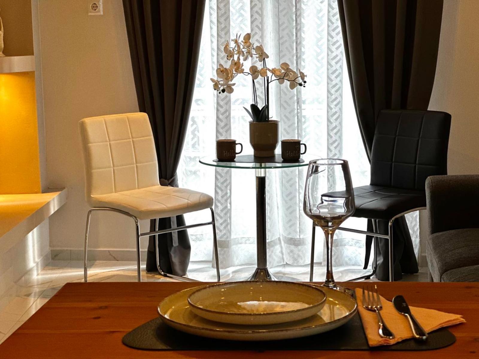 Elephant Apartment Кавала Екстериор снимка
